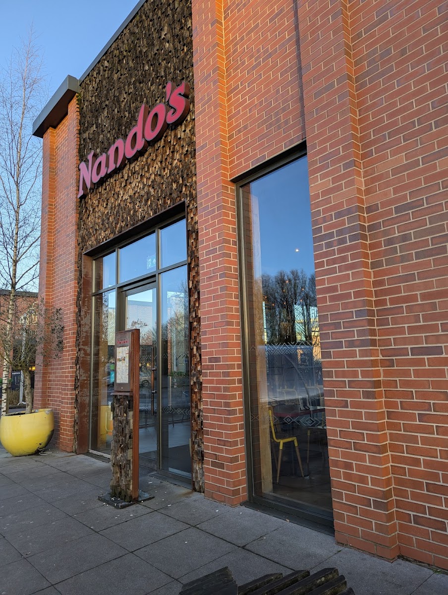 Nando's Stoke - Etruria Mills